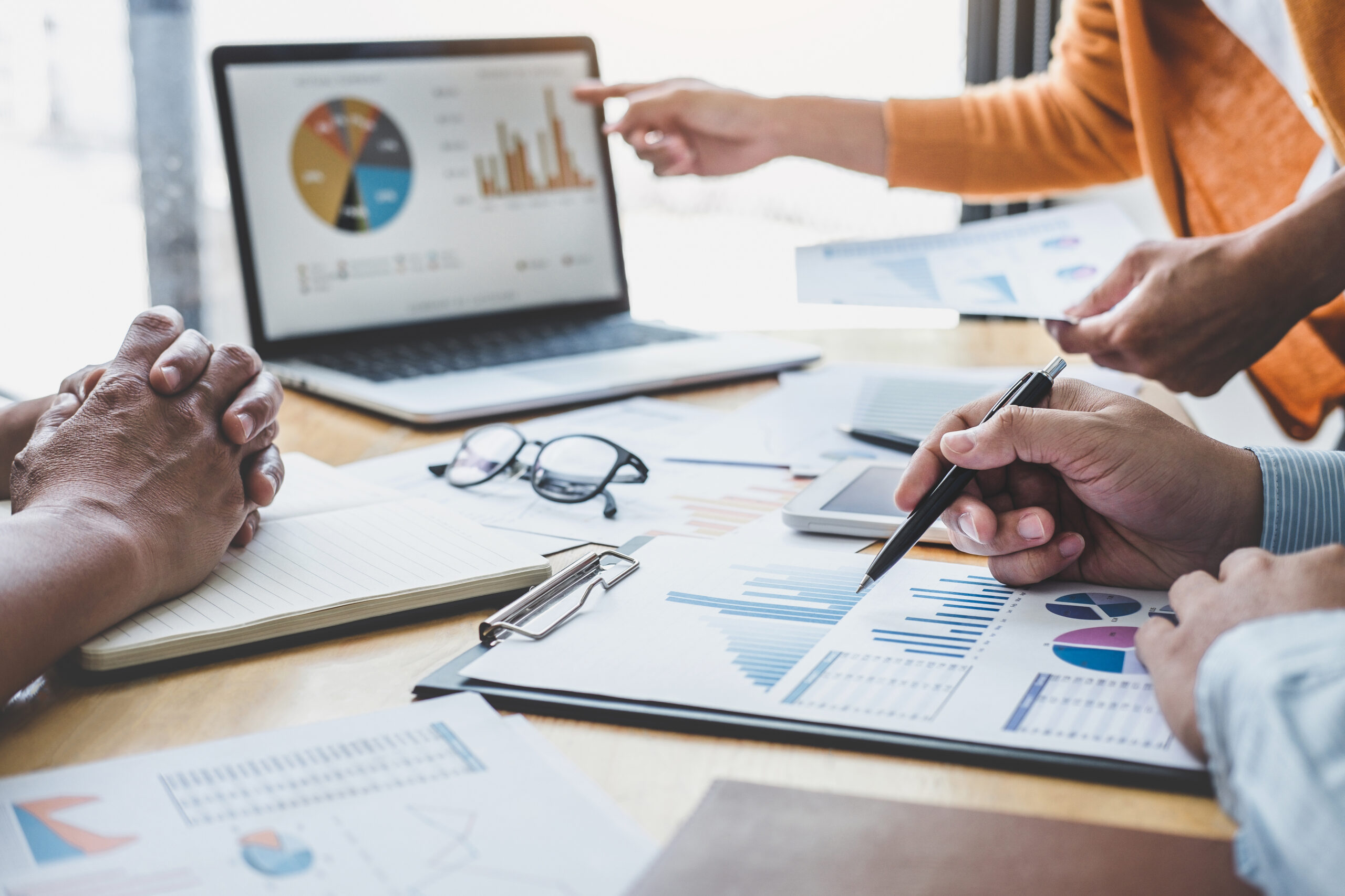 The Real ROI of a Fractional CEO, COO, CSO, or CRO in a $10M–$75M Company